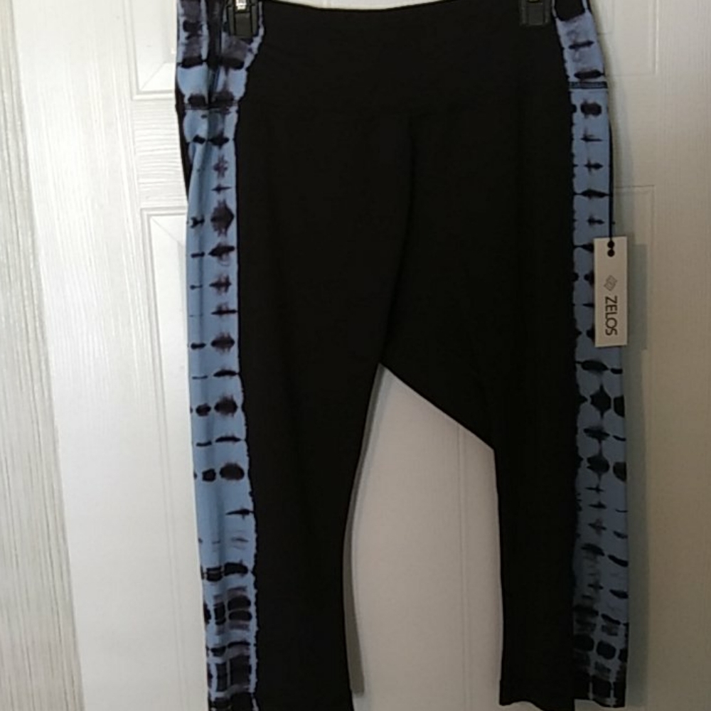 Zelos Capri leggings